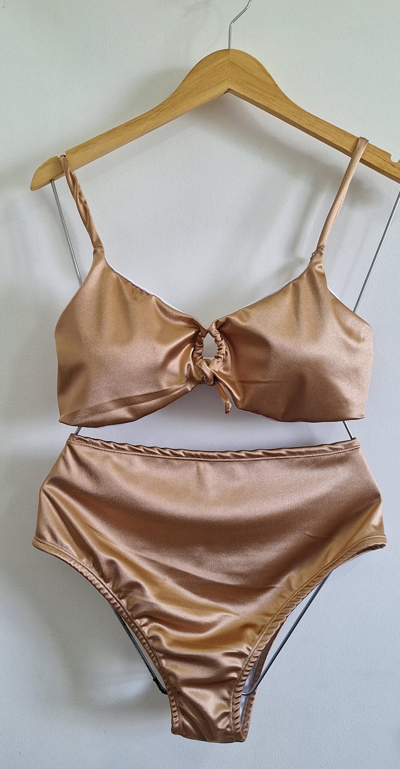 Top Biquíni e Calcinha Hot Pant - Imagem 4